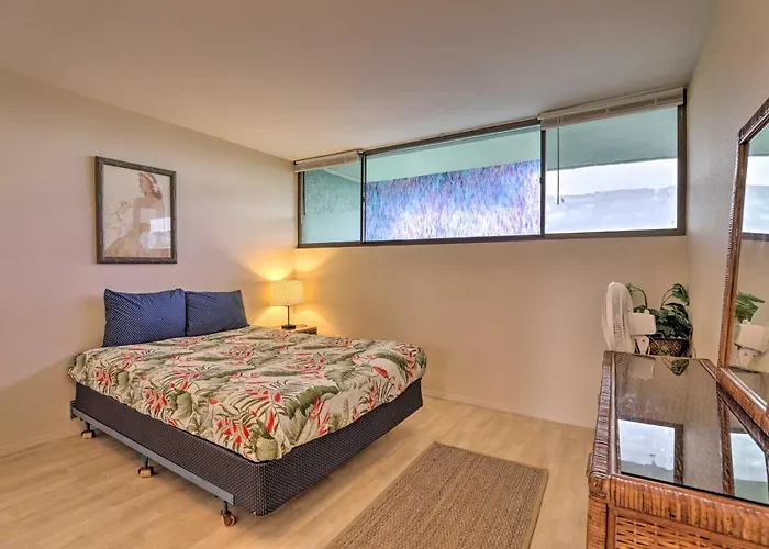 Hilo Condo With Pool Steps From Carlsmith Beach Park